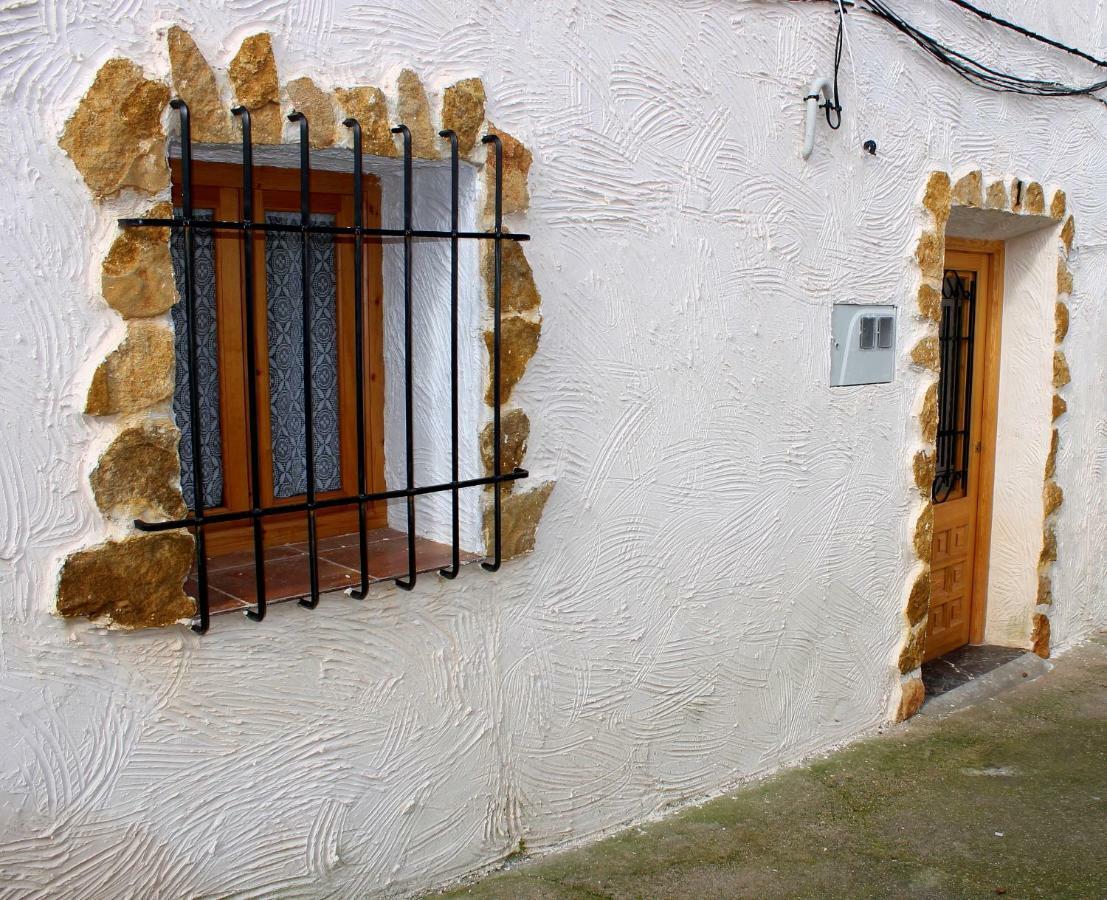 Casa Rural con Jacuzzi Paraíso del Júcar Alcala del Jucar Exterior foto